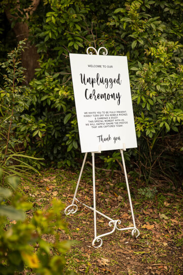 <b>Welcome to Our Unplugged Ceremony Sign &amp; Easel</b>